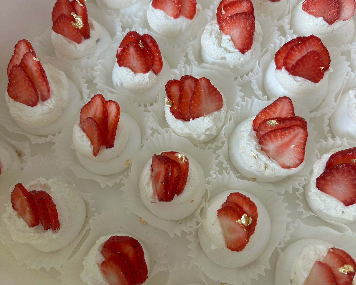 Pavlova Bites