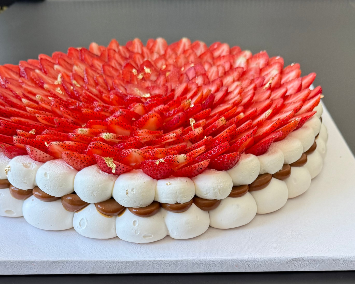 Classic Pavlova
