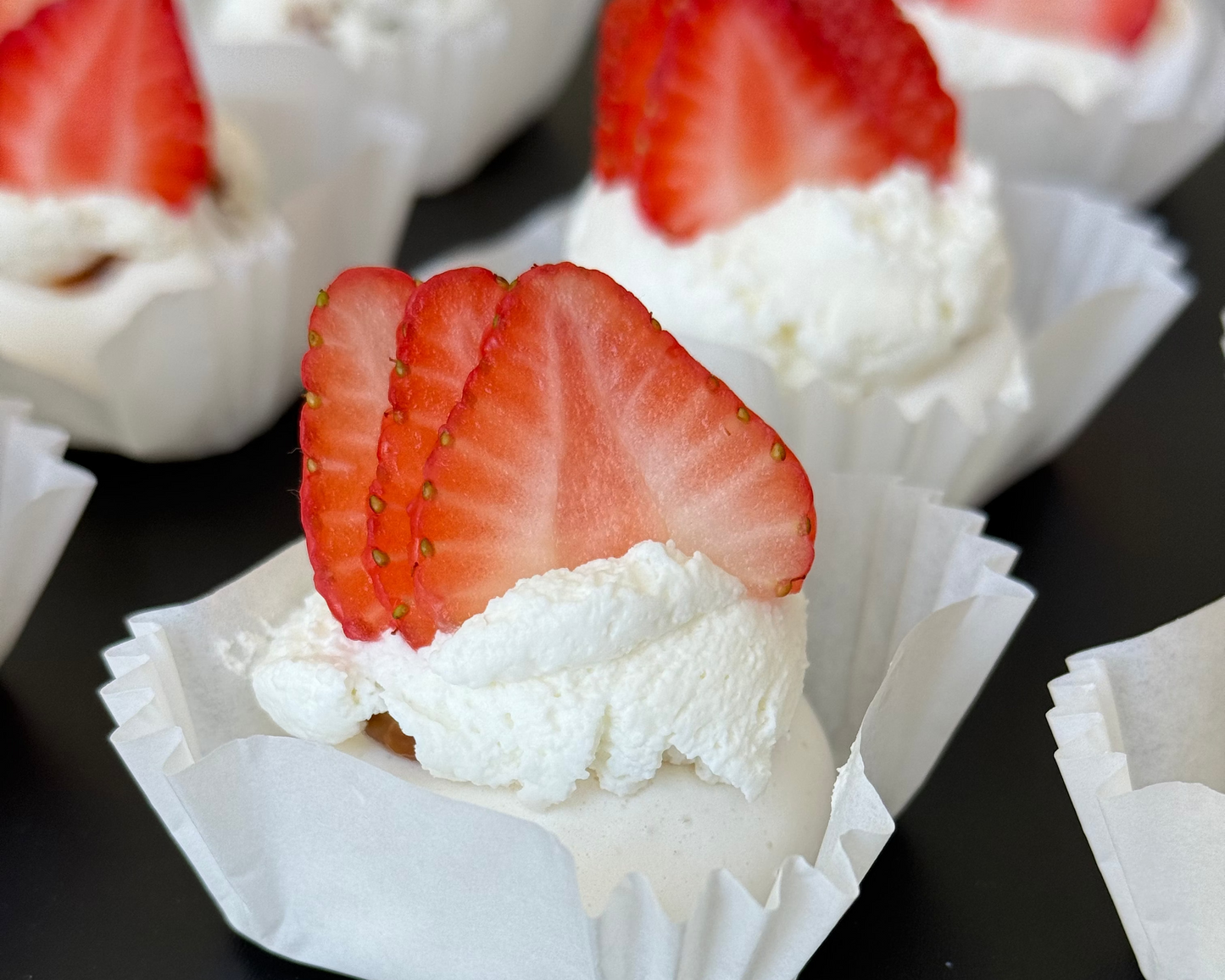 Pavlova Bites